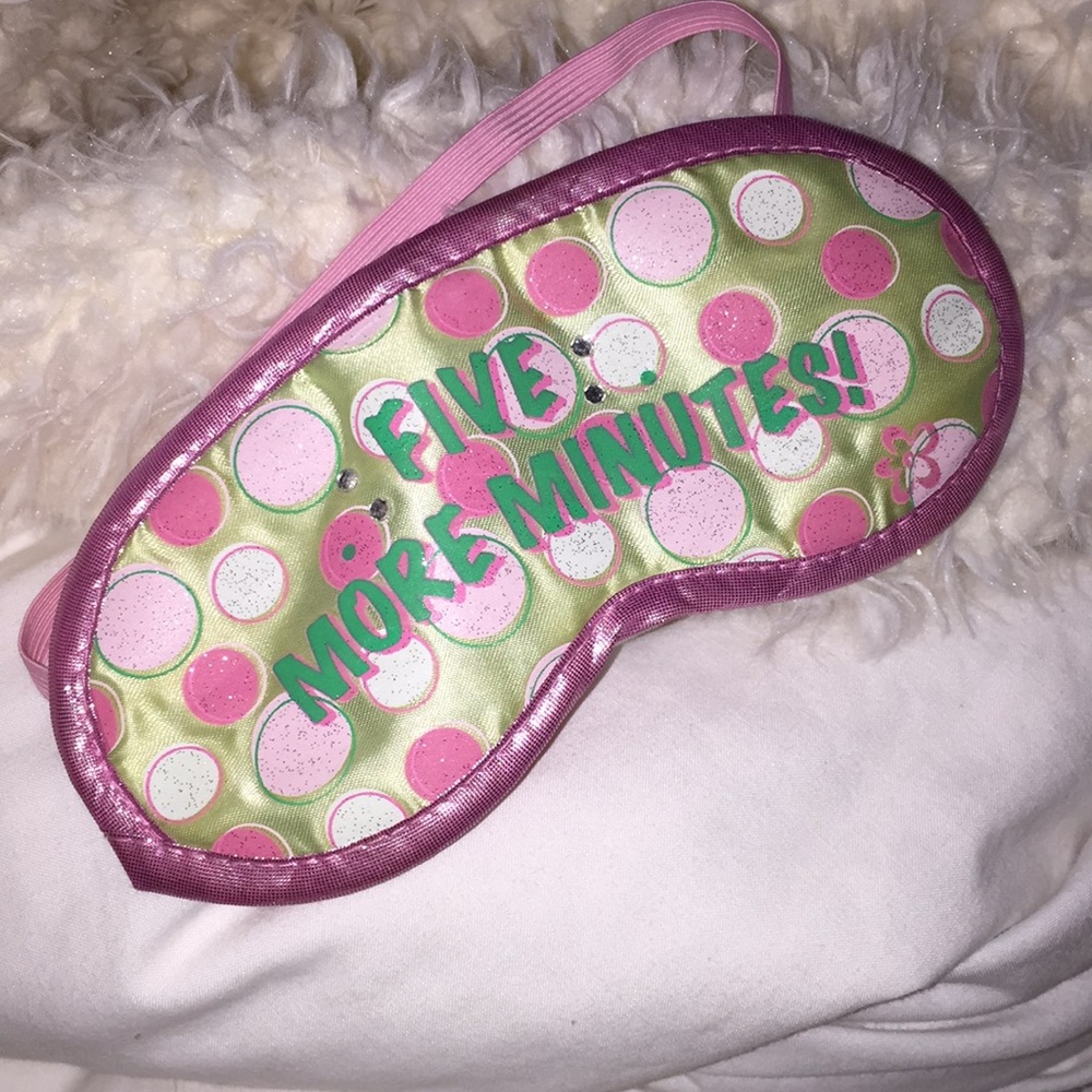 Five More Minutes sleepwear eyemask